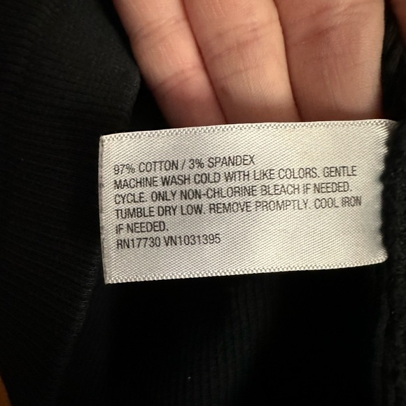 Universal Thread Black Ribbed Tank Top - Picture 4 of 4